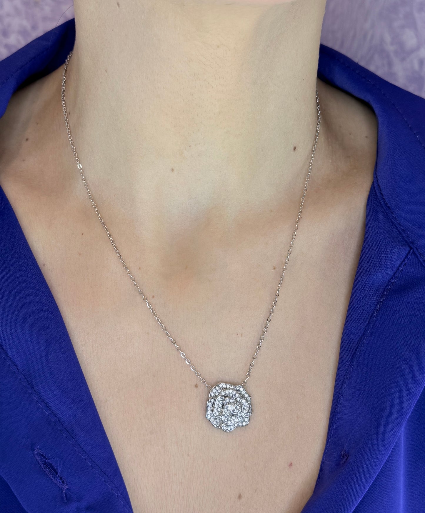 Collana Riflessi in fiore