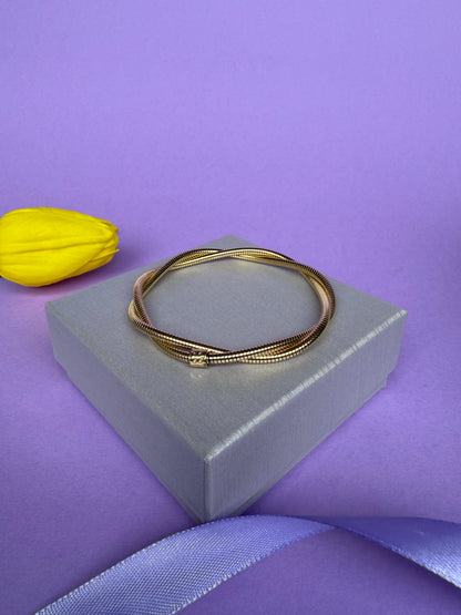 Bracciale Twist Elegante in Acciaio Inossidabile – Design Moderno e Raffinato