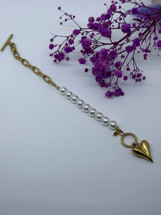 Bracciale Afrodite in Acciaio Inossidabile – Eleganza con Perle e Ciondolo Cuore