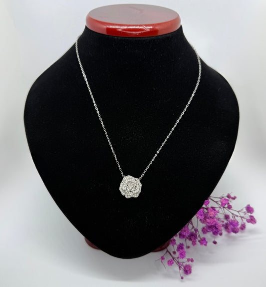 Collana Riflessi in fiore