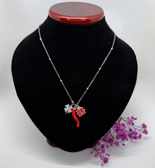 Collana Vega